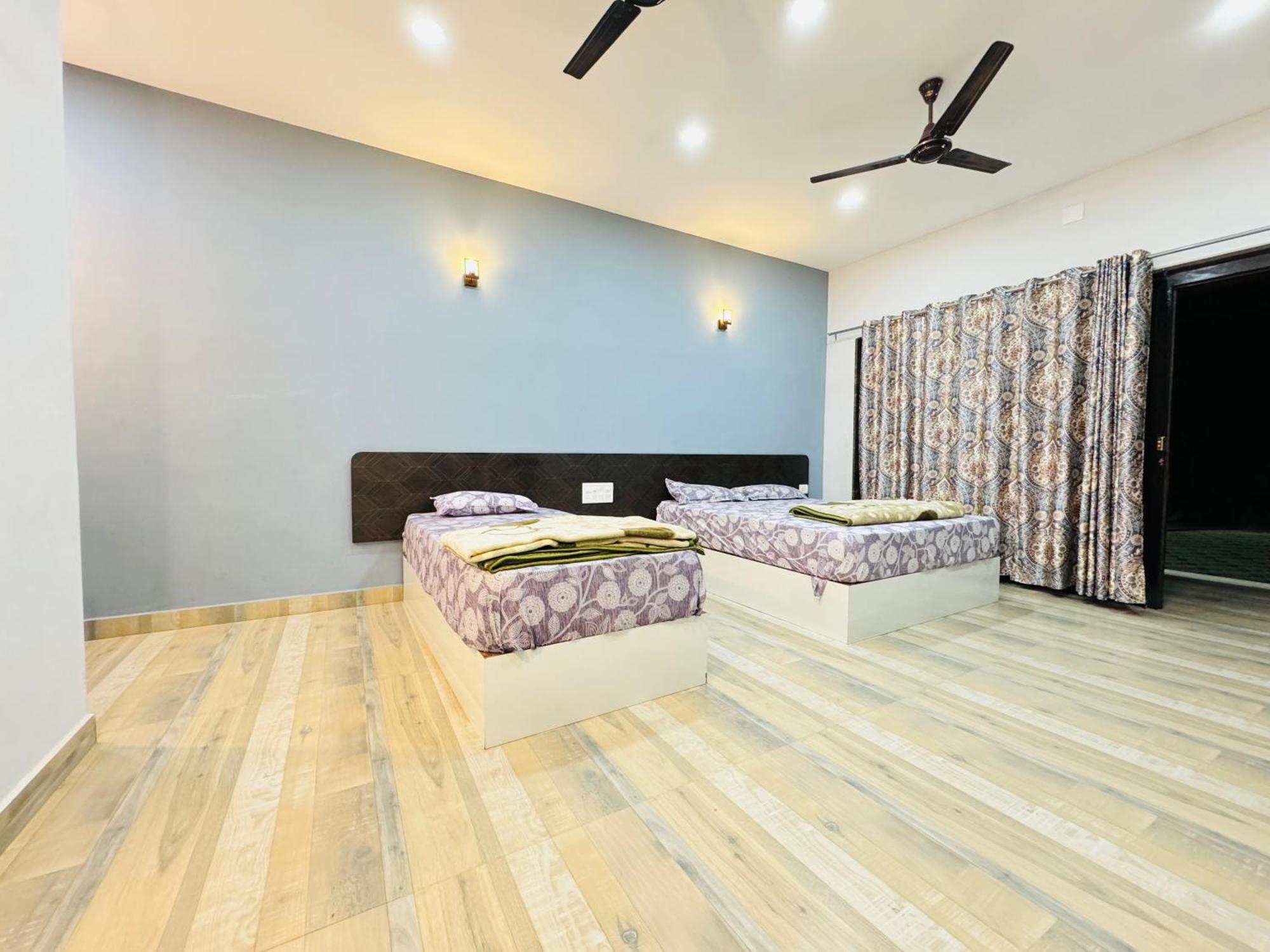 The Glasswater By The Backwater Homestay Kalyanpur Luaran gambar