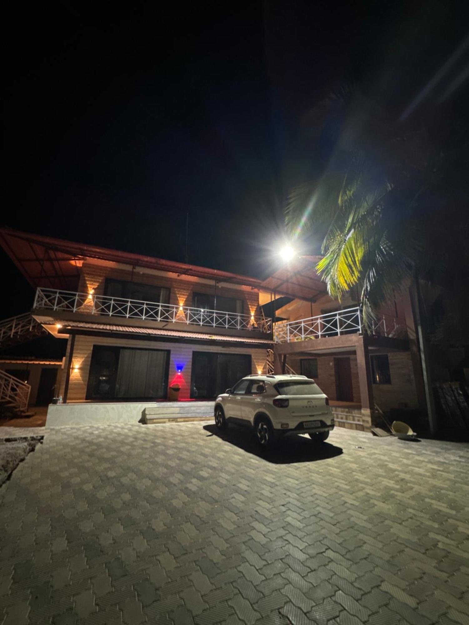 The Glasswater By The Backwater Homestay Kalyanpur Luaran gambar