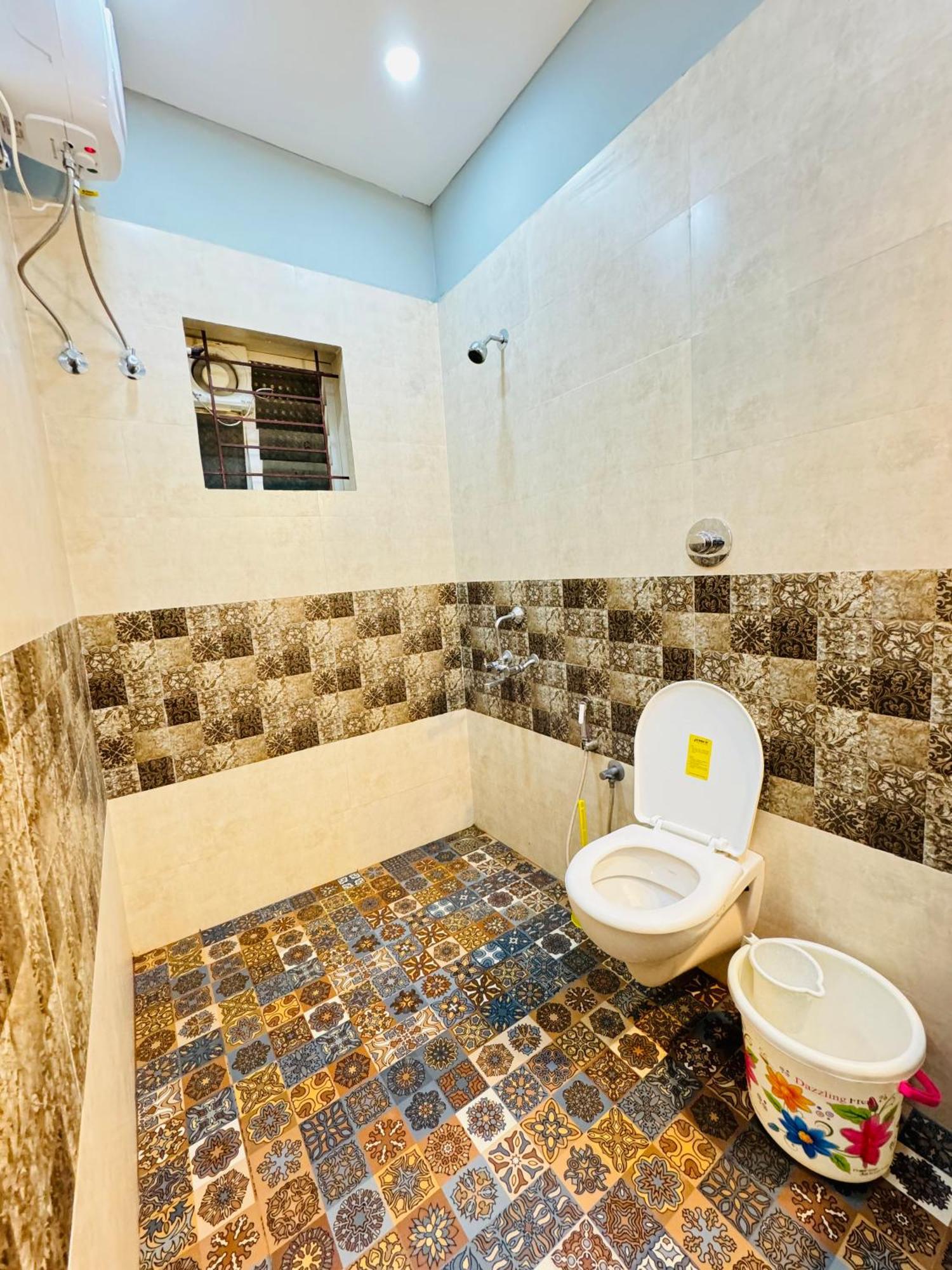 The Glasswater By The Backwater Homestay Kalyanpur Luaran gambar